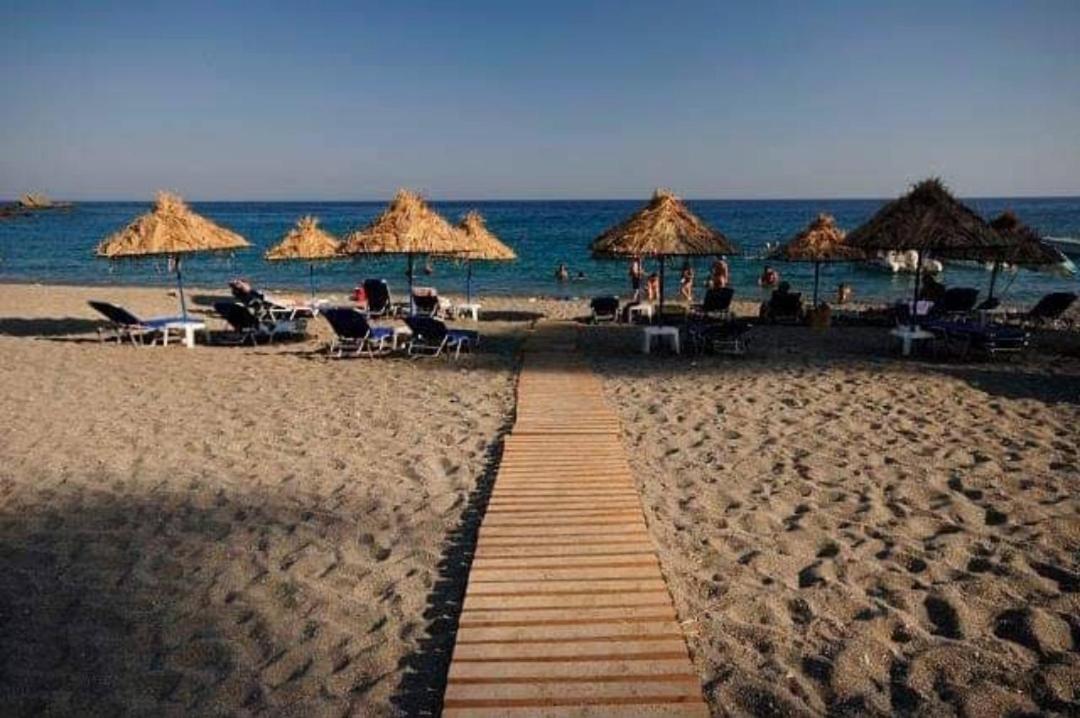 Achlia Beach Apartments 3 Ierápetra Esterno foto